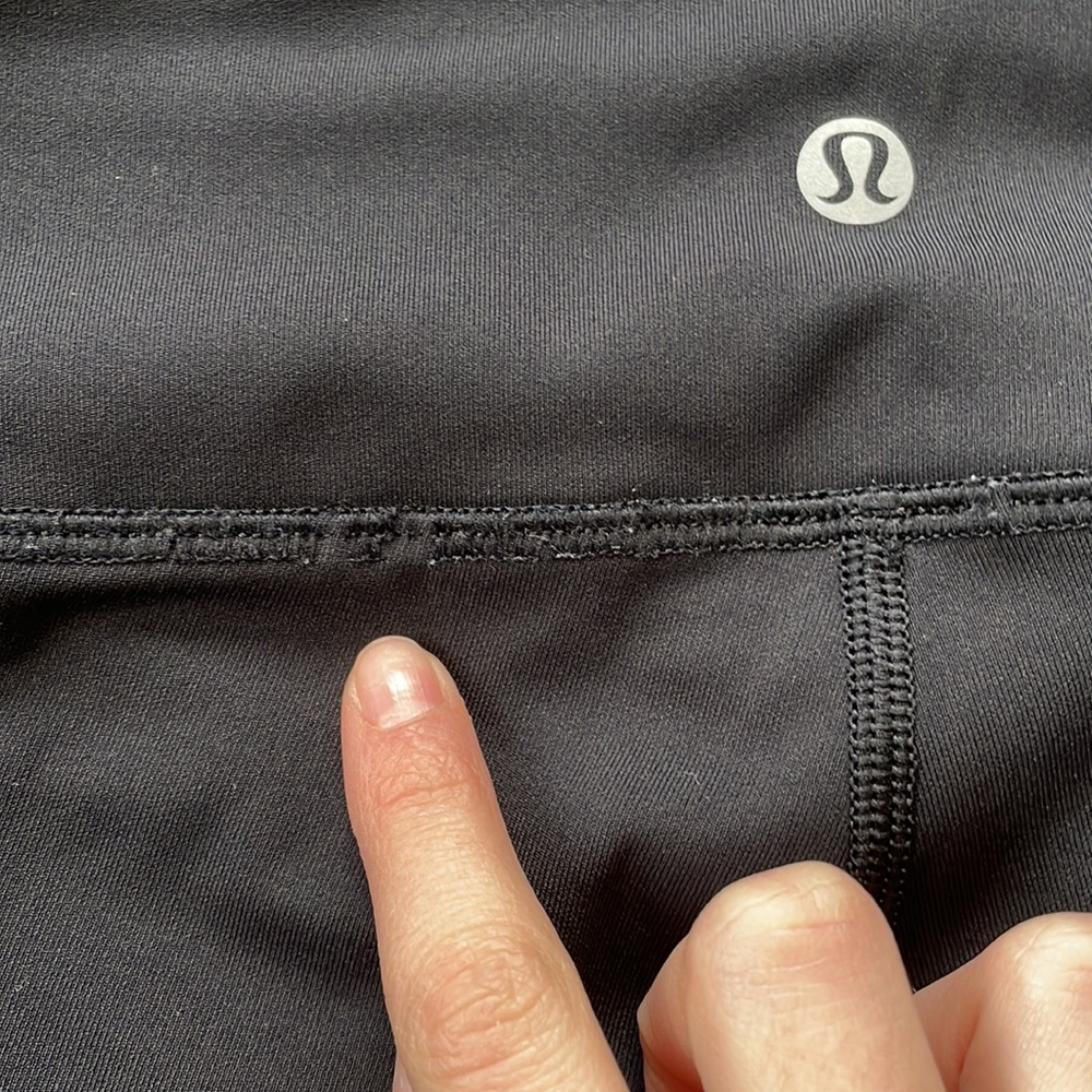 #20 Lululemon miles ahead leggings🍋 - Picture 9 of 10